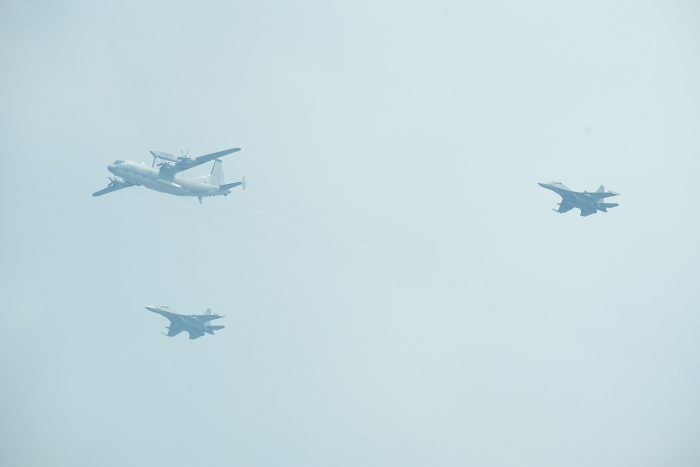 運9雷達干擾機編隊